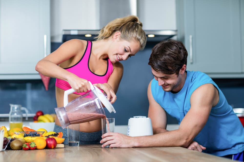 Glutamine vs Protein Powder: What's the Difference and Do You Need Both?