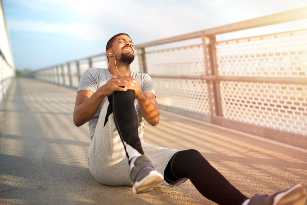 Joint Pain in Summer and Monsoon: Why Pain Can Feel Worse and What Helps