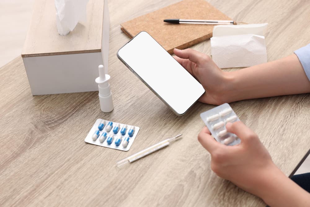 Online Medicine Delivery in Noida: What to Expect, Timelines & How AffordPill Compares